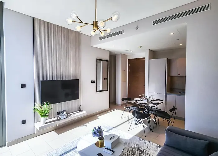 Stay By Latinem Luxury 1Br Holiday Home Cvr A2006 Near Burj Khalifa
