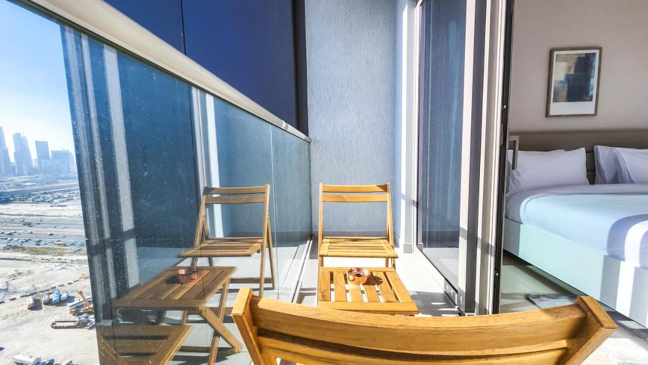 By Latinem Luxury 1br Cvr A2006 Near Burj Khalifa